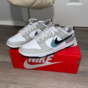 Nike Dunk Low Stencil